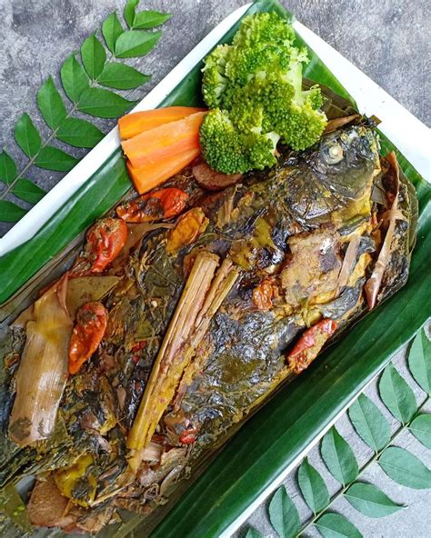 Explorasi Kuliner Nusantara: Resep Ikan Pepes Yang Menggoda Selera
